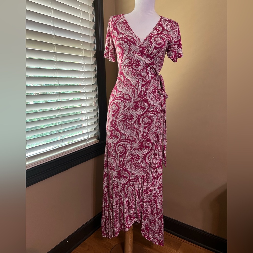 LOFT Pink and White Paisley Maxi Dress